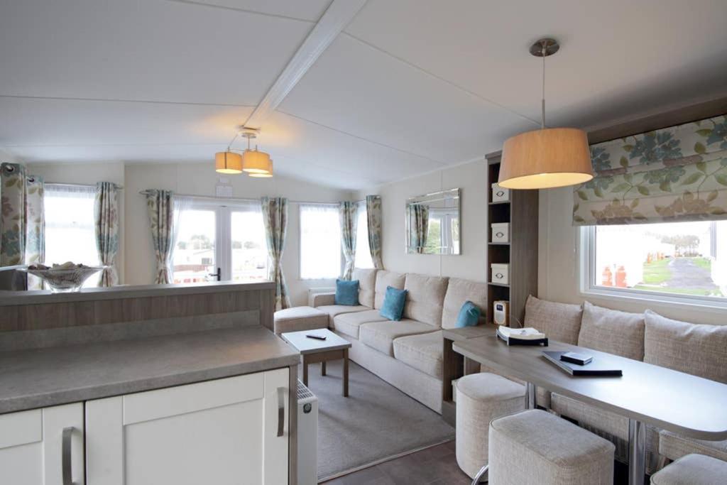 Edinburgh - Seton Sands-Cameo Caravan-Pet Friendly Экстерьер фото