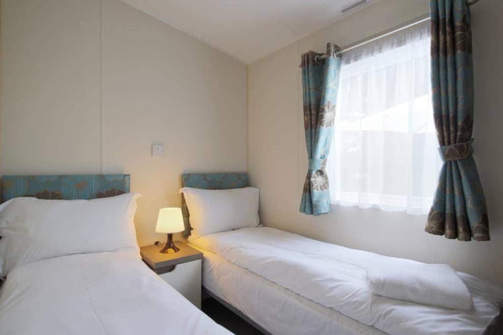 Edinburgh - Seton Sands-Cameo Caravan-Pet Friendly Экстерьер фото